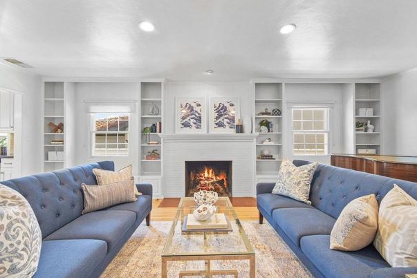 Fireplace, Interior, Living room, Recessed Lighting, Wood Texture Flooring