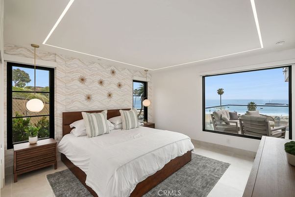 Bedroom, Interior, Pendant Lights, Water