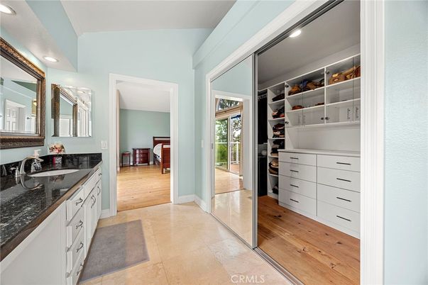 Bathroom, Interior, Recessed Lighting, Wood Texture Flooring