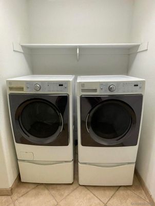 Interior, Washer