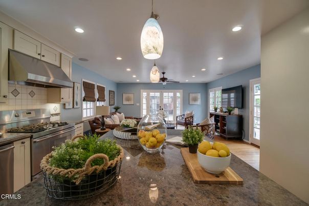 Dining room, Interior, Kitchen, Living room, Pendant Lights, Recessed Lighting, Stainless Steel Appliances, Wood Texture Flooring