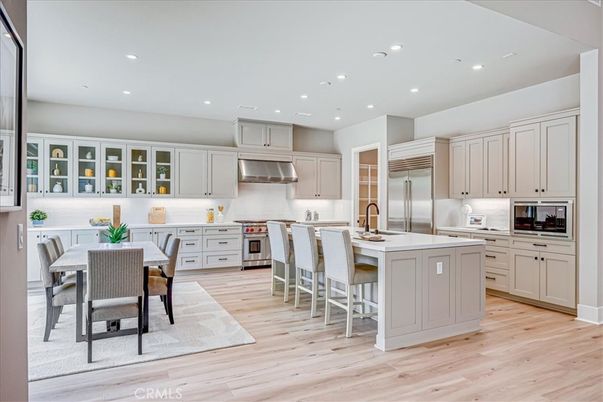 Dining room, Interior, Kitchen, Recessed Lighting, Stainless Steel Appliances, Wood Texture Flooring
