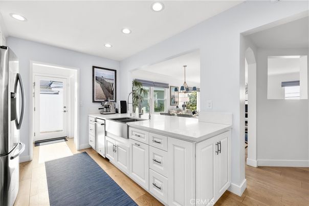 Interior, Kitchen, Pendant Lights, Recessed Lighting, Wood Texture Flooring