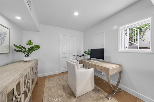 Home Office, Interior, Recessed Lighting, Wood Texture Flooring