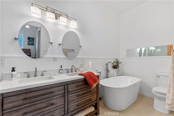 Bathroom, Dual Sink Vanities, Free Standing Baths, Interior