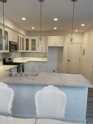 Interior, Kitchen, Pendant Lights, Recessed Lighting