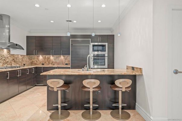Interior, Kitchen, Pendant Lights, Recessed Lighting, Stainless Steel Appliances