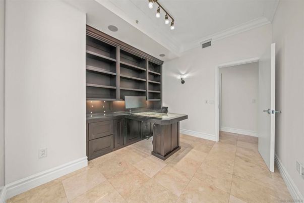 Home Office, Interior, Recessed Lighting