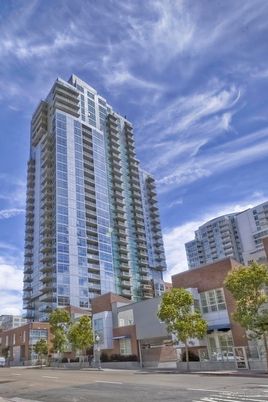 Exterior, Facade, Condo Building