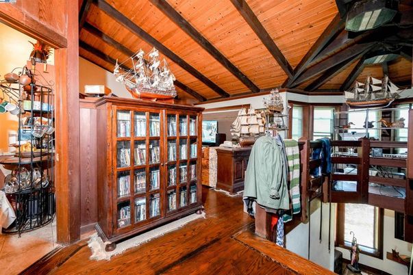 Chandelier, Interior, Wooden Beams, Wooden Ceilings, Wood Texture Flooring