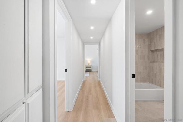 Bathroom, Interior, Recessed Lighting, Wood Texture Flooring