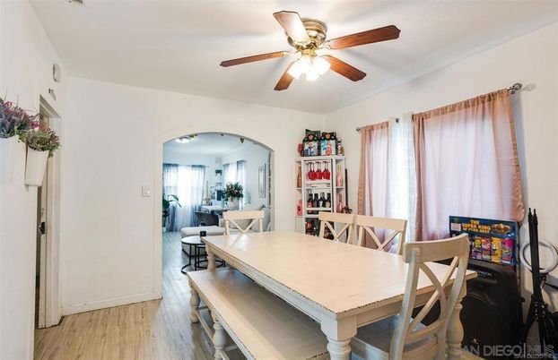 Dining room, Interior, Wood Texture Flooring