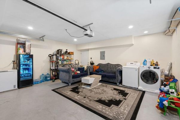 Interior, Recessed Lighting, Washer