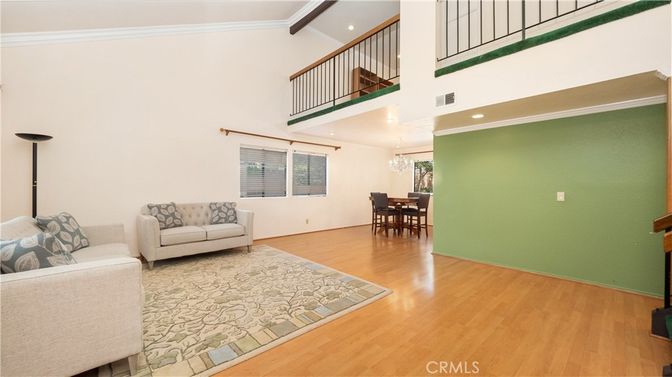 Chandelier, Dining room, Interior, Recessed Lighting, Wood Texture Flooring
