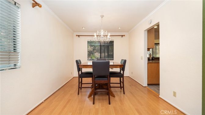 Chandelier, Dining room, Interior, Recessed Lighting, Wood Texture Flooring