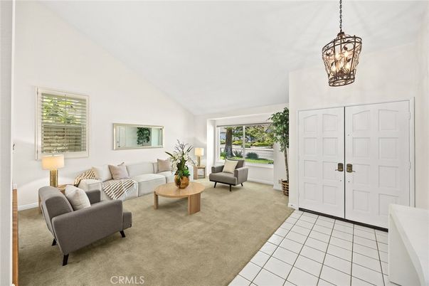 Interior, Living room, Pendant Lights