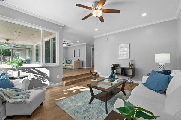 Interior, Living room, Recessed Lighting, Wood Texture Flooring