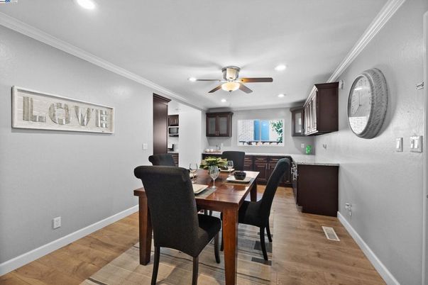 Dining room, Interior, Recessed Lighting, Wood Texture Flooring