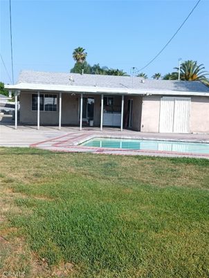 Backyard, Exterior, Pool