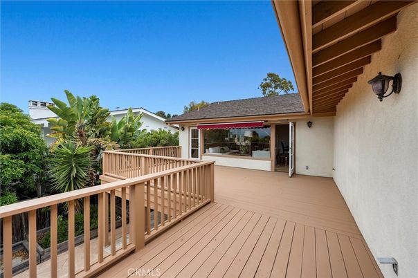 Exterior, Wood Texture Flooring