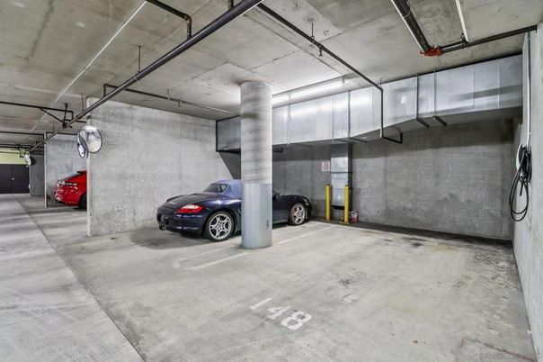 Garage, Interior