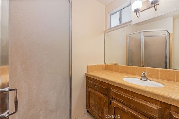 Bathroom, Interior, Tile Countertops
