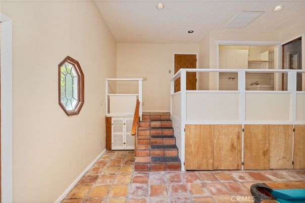 Interior, Recessed Lighting