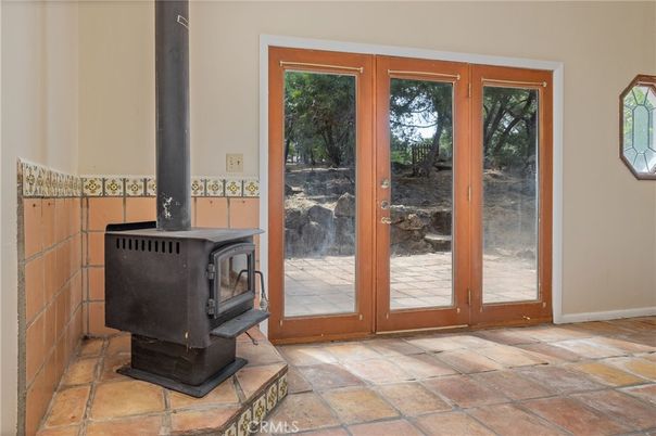 Fireplace, Interior