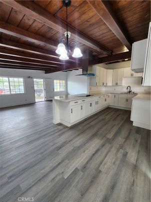 Chandelier, Interior, Kitchen, Pendant Lights, Wooden Beams, Wooden Ceilings, Wood Texture Flooring