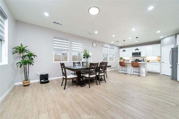 Dining room, Interior, Kitchen, Pendant Lights, Recessed Lighting, Wood Texture Flooring