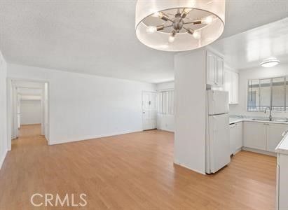 Interior, Kitchen, Pendant Lights, Wood Texture Flooring
