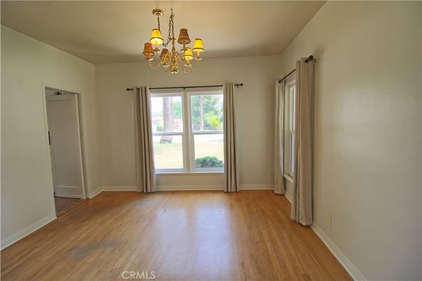 Chandelier, Empty room, Interior, Wood Texture Flooring