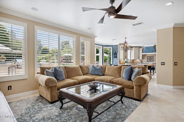 Chandelier, Dining room, Interior, Kitchen, Living room, Recessed Lighting