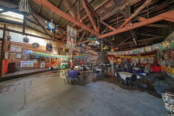 Dining room, Interior, Wooden Beams