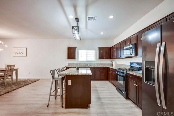 Dining room, Interior, Kitchen, Recessed Lighting, Wood Texture Flooring