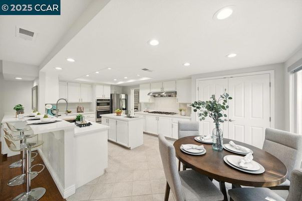 Dining room, Interior, Kitchen, Recessed Lighting, Stainless Steel Appliances