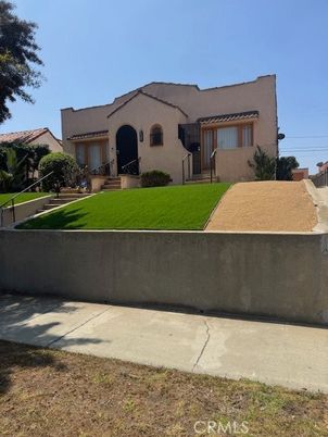 Backyard, Exterior, Facade, Mediterranean