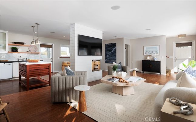 Fireplace, Interior, Living room, Pendant Lights, Recessed Lighting, Wood Texture Flooring