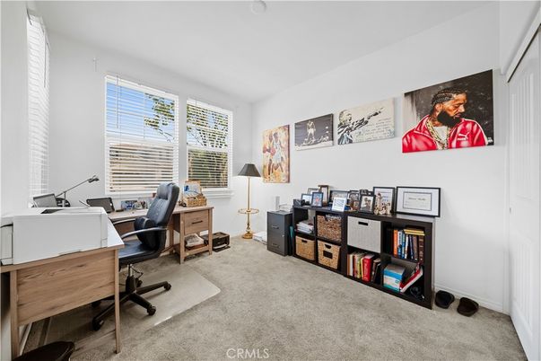 Home Office, Interior