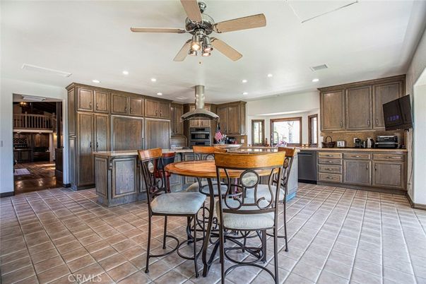 Dining room, Interior, Kitchen, Recessed Lighting, Stainless Steel Appliances