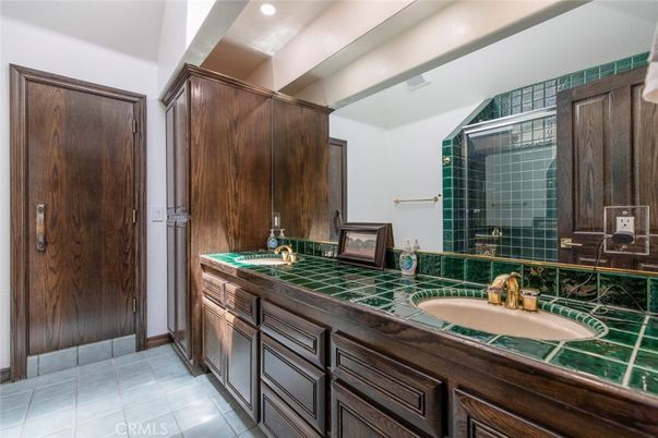 Bathroom, Dual Sink Vanities, Interior, Recessed Lighting, Tile Countertops