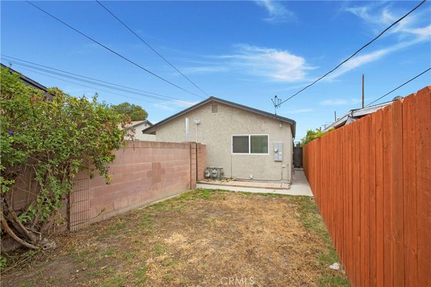 Backyard, Exterior