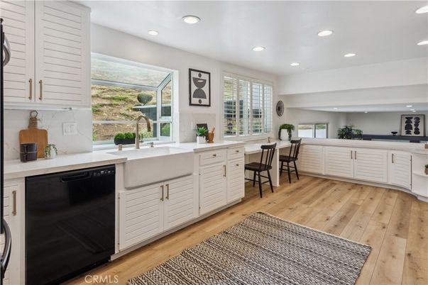 Interior, Kitchen, Recessed Lighting, Wood Texture Flooring