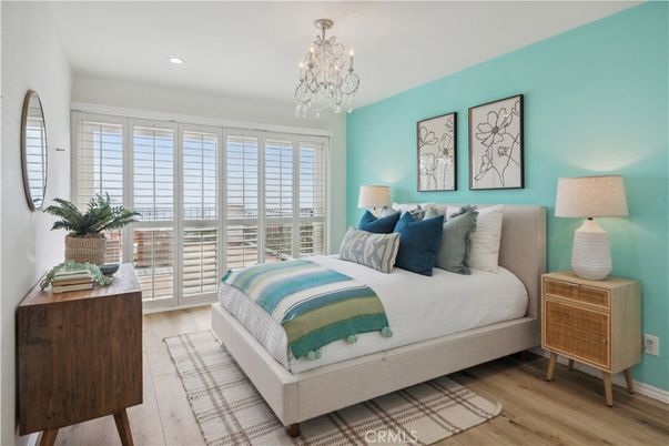Bedroom, Chandelier, Interior, Recessed Lighting, Wood Texture Flooring