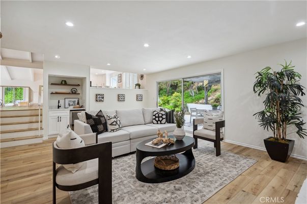 Interior, Living room, Recessed Lighting, Wood Texture Flooring