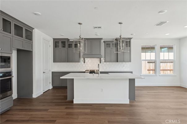 Interior, Kitchen, Pendant Lights, Recessed Lighting, Wood Texture Flooring