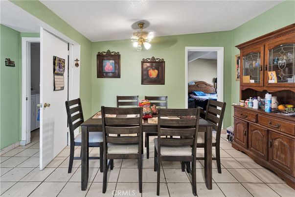 Dining room, Interior