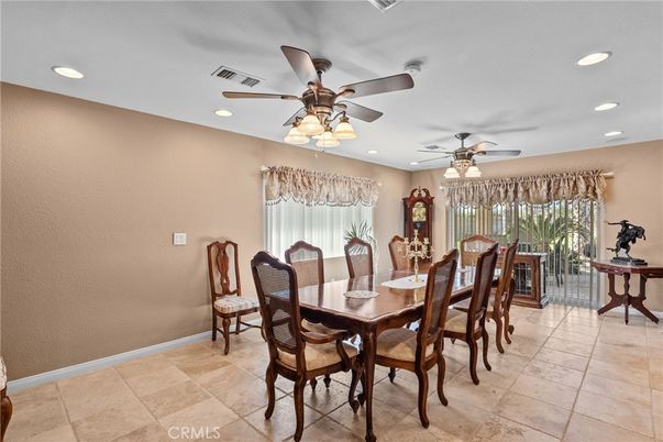 Dining room, Interior, Recessed Lighting