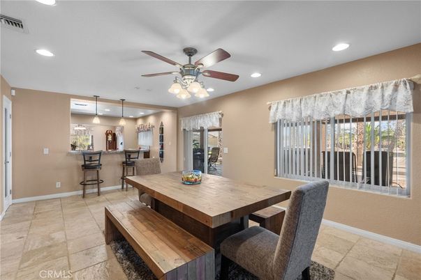 Dining room, Interior, Pendant Lights, Recessed Lighting