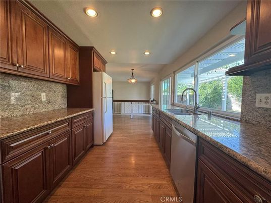 Interior, Kitchen, Pendant Lights, Recessed Lighting, Wood Texture Flooring